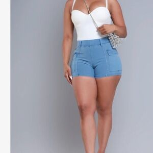 Women's Blue Pull On Denim Cargo Shorts (L/XL)